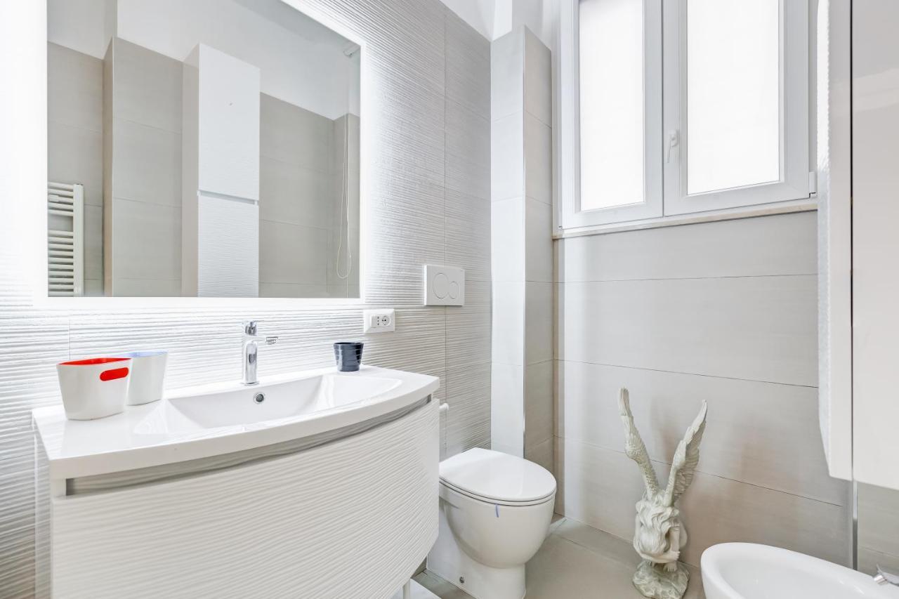 Bmga L The White Crown Apartment In Testaccio Рим Екстер'єр фото