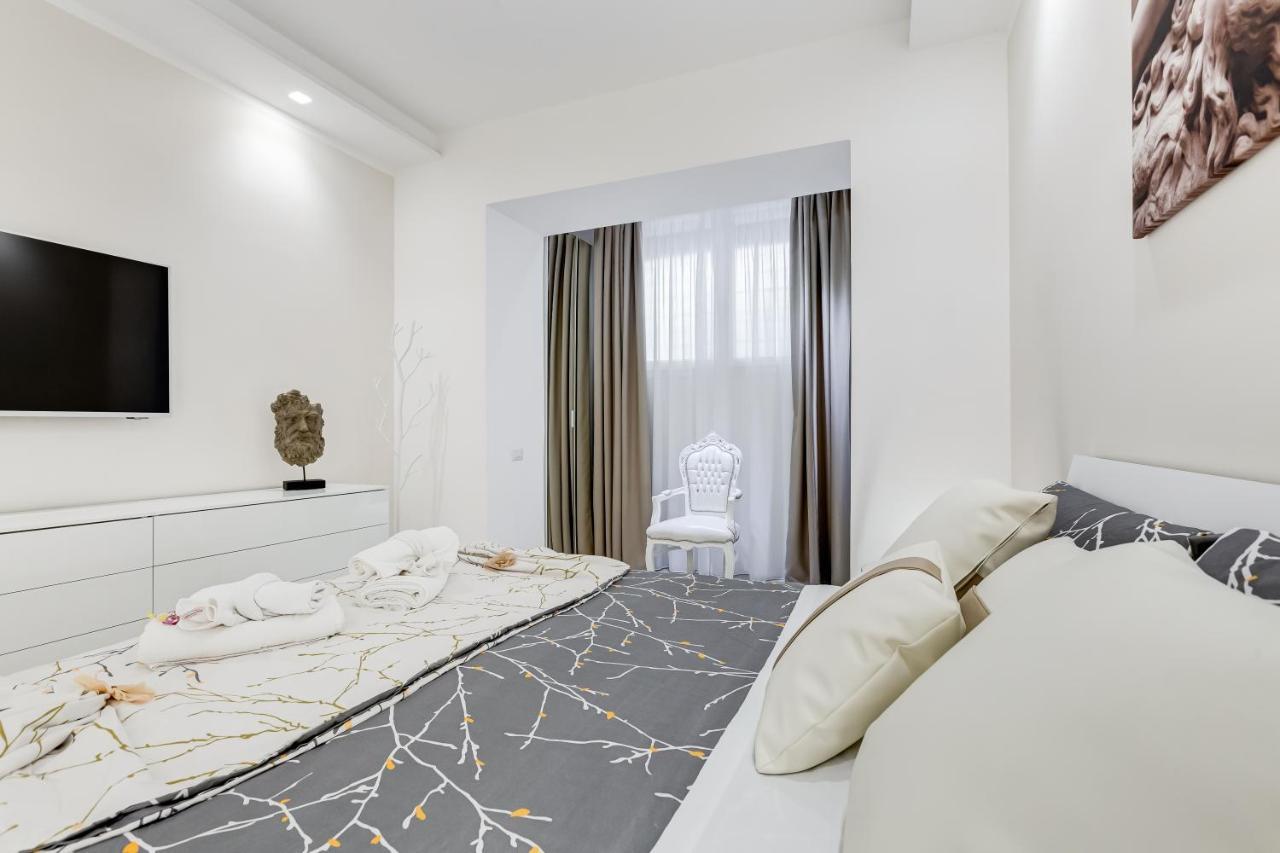 Bmga L The White Crown Apartment In Testaccio Рим Екстер'єр фото