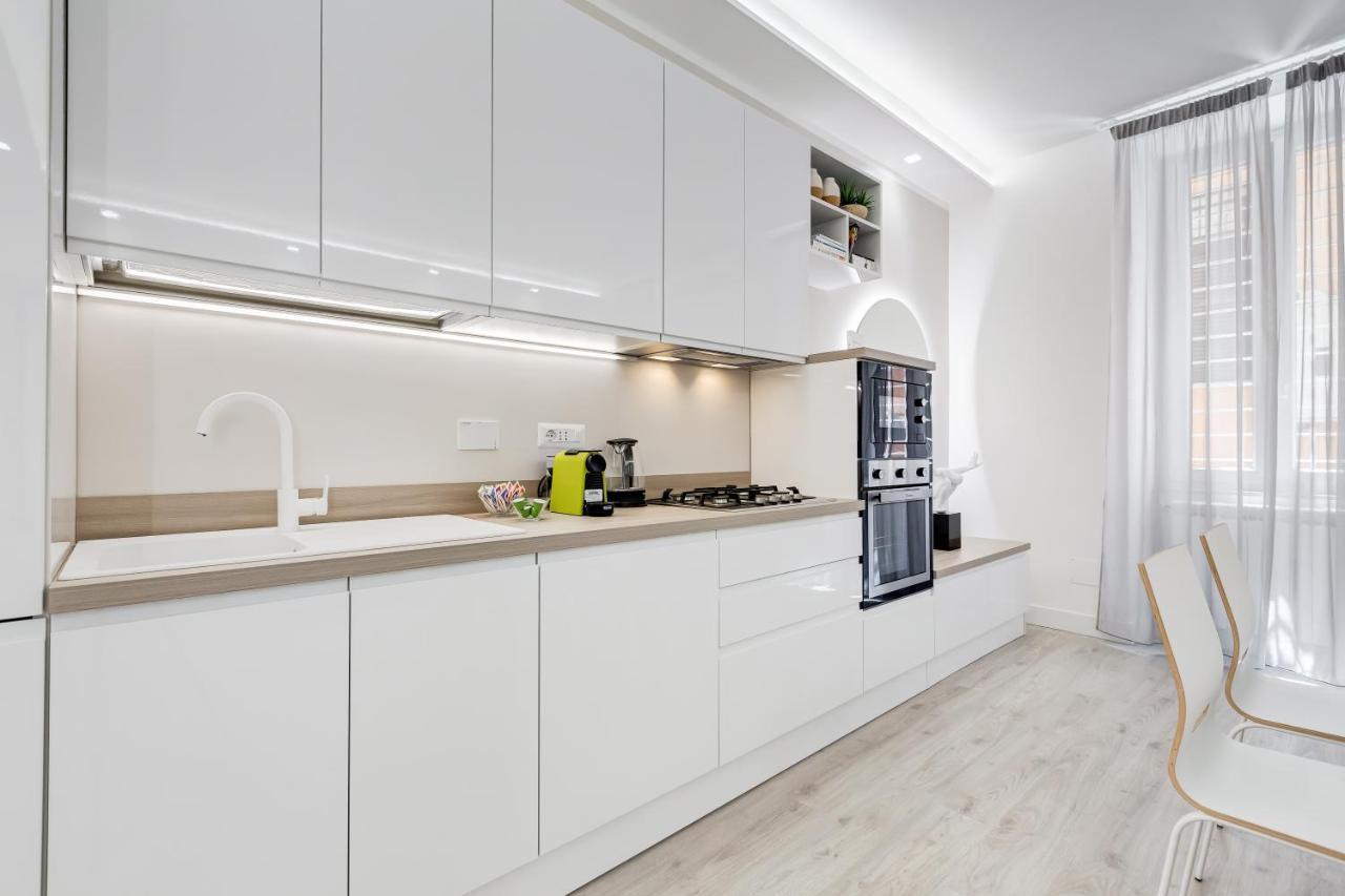 Bmga L The White Crown Apartment In Testaccio Рим Екстер'єр фото